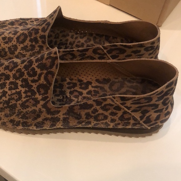 Pedro Garcia loafer. Animal print outer and also inside. - Picture 4 of 8